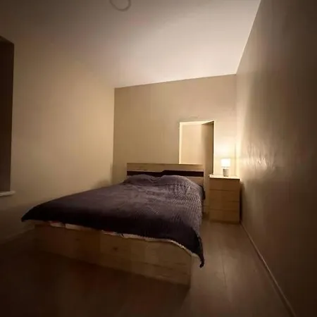 Apartment Near Castle *